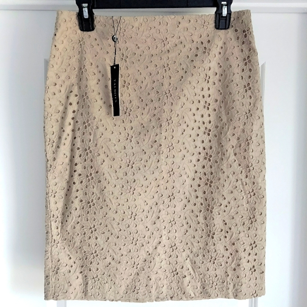 NWT 6 Talbots Tan Eyelet Floral Lace Lined Pencil Skirt Knee Length NEW